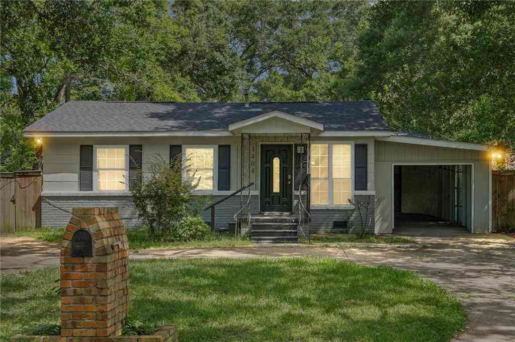 Homes For Sale - 1404 Tampa Drive<br/> Mobile, AL 36605