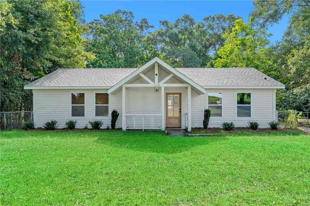 Homes For Sale - 5109 Mcdonald Road<br/> Theodore, AL 36582