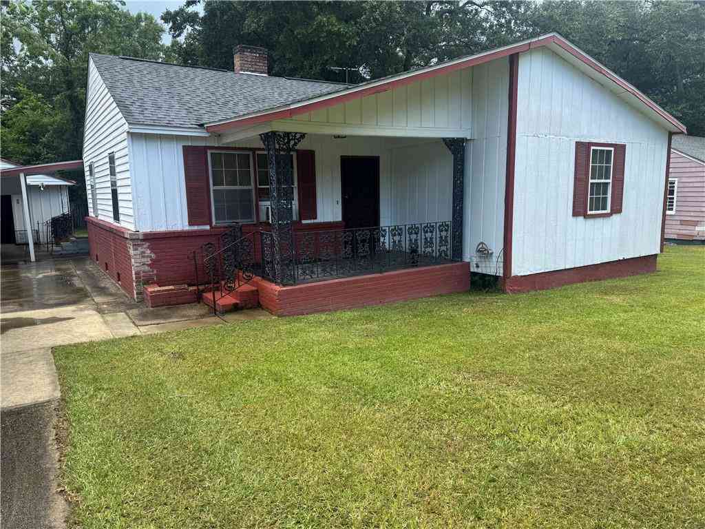 Homes For Sale - 1104 Dauphin Island Parkway<br/> Mobile, AL 36605