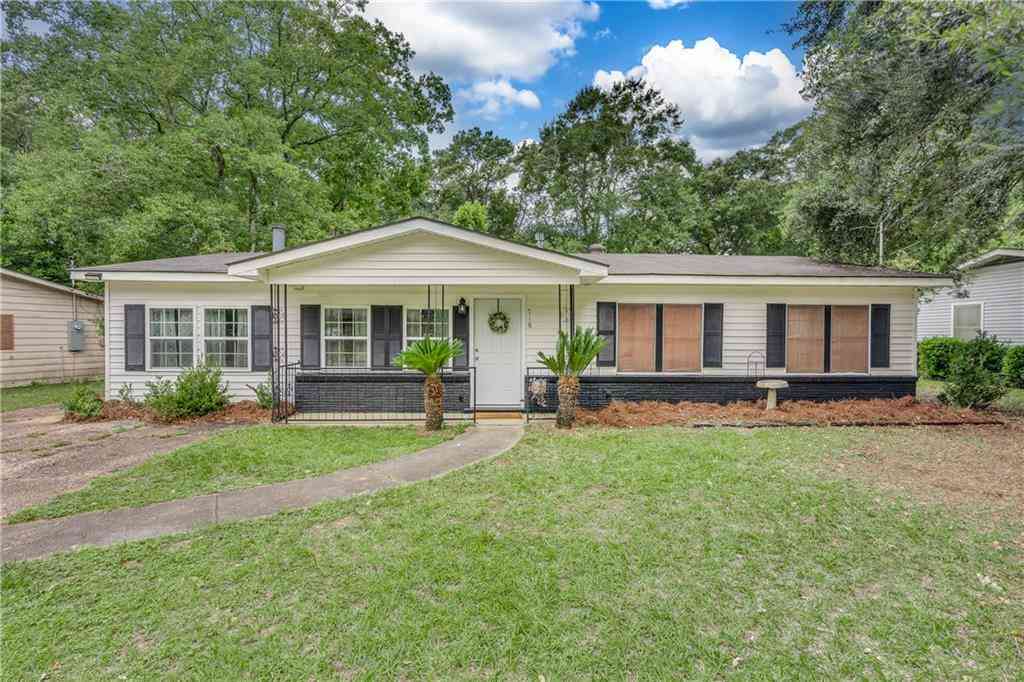 Homes For Sale - 718 Raines Drive<br/> Mobile, AL 36532