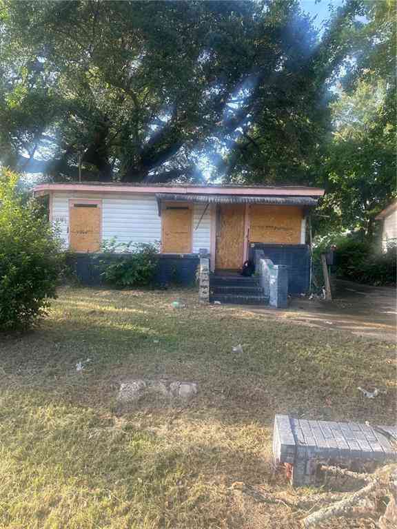 Homes For Sale - 2812 Lecren Street<br/> Mobile, AL 36607