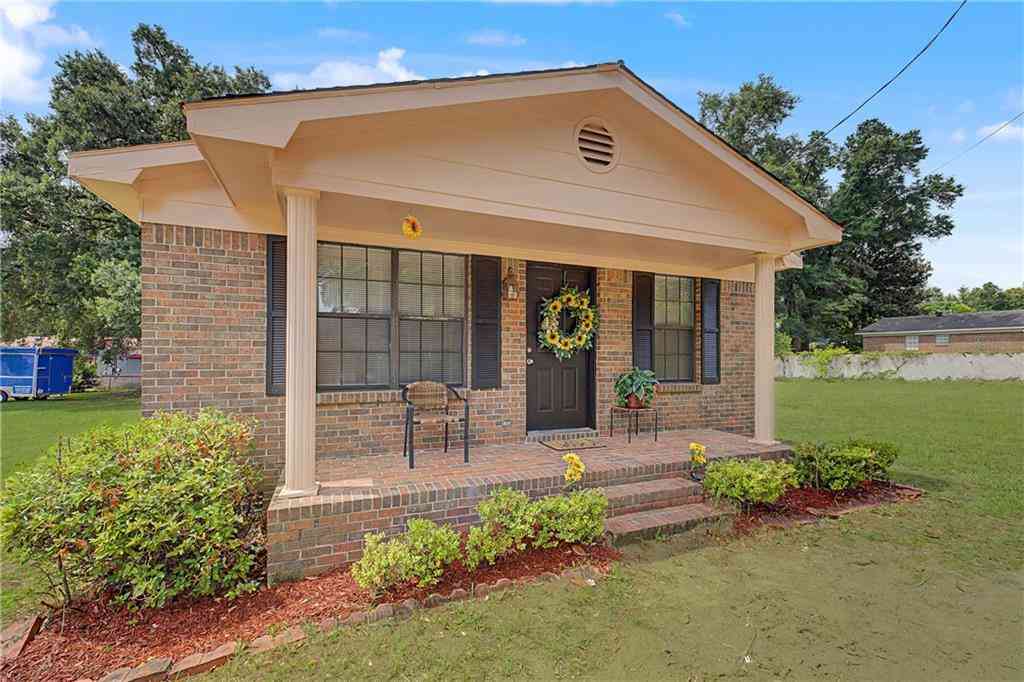 Homes For Sale - 225 Celeste Road<br/> Saraland, AL 36571