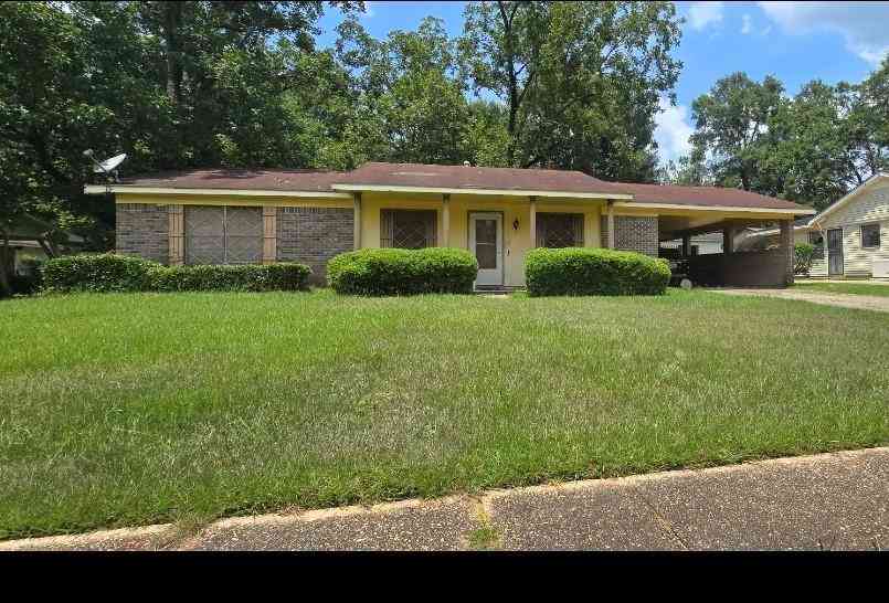 Homes For Sale - 5908 Heatherwood Court<br/> Mobile County, Mobile, AL 36618