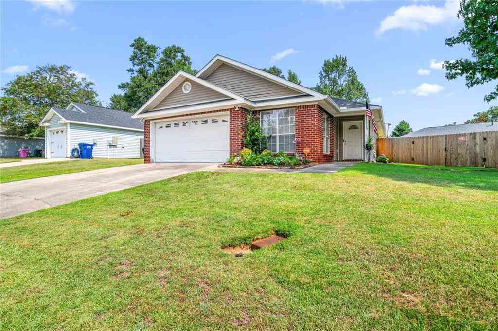 Homes For Rent - 8650 S Hamilton Bridges Drive<br/> Mobile, AL 36695