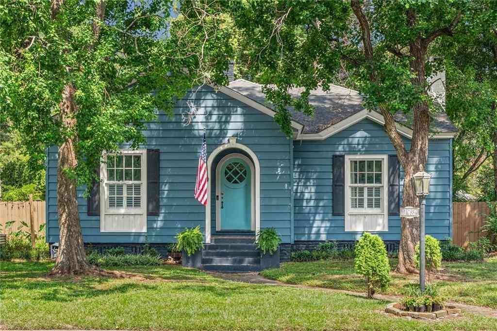 Homes For Sale - 173 Hannon Avenue<br/> Mobile County, Mobile, AL 36604