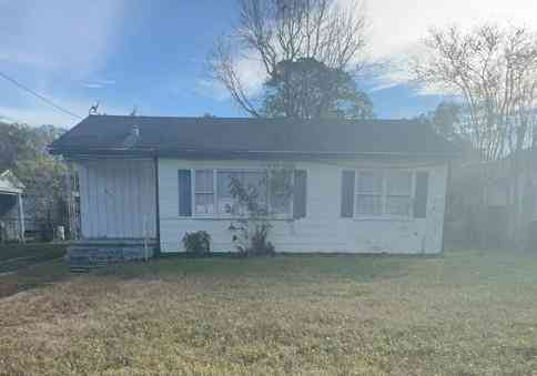 Homes For Sale - 903 Fairmont Street<br/> Mobile County, Mobile, AL 36606
