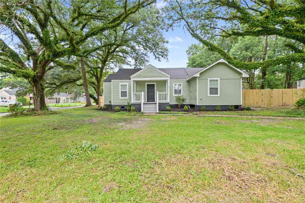 Homes For Sale - 2714 S Collins Street<br/> Mobile County, Mobile, AL 36606