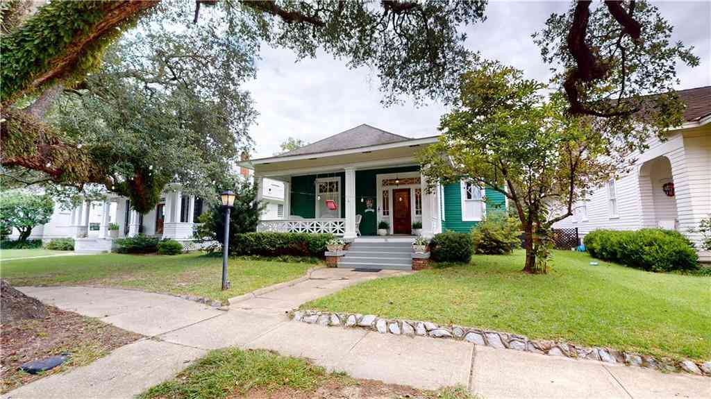 Homes For Sale - 16 N Reed Avenue<br/> Mobile, AL 36604