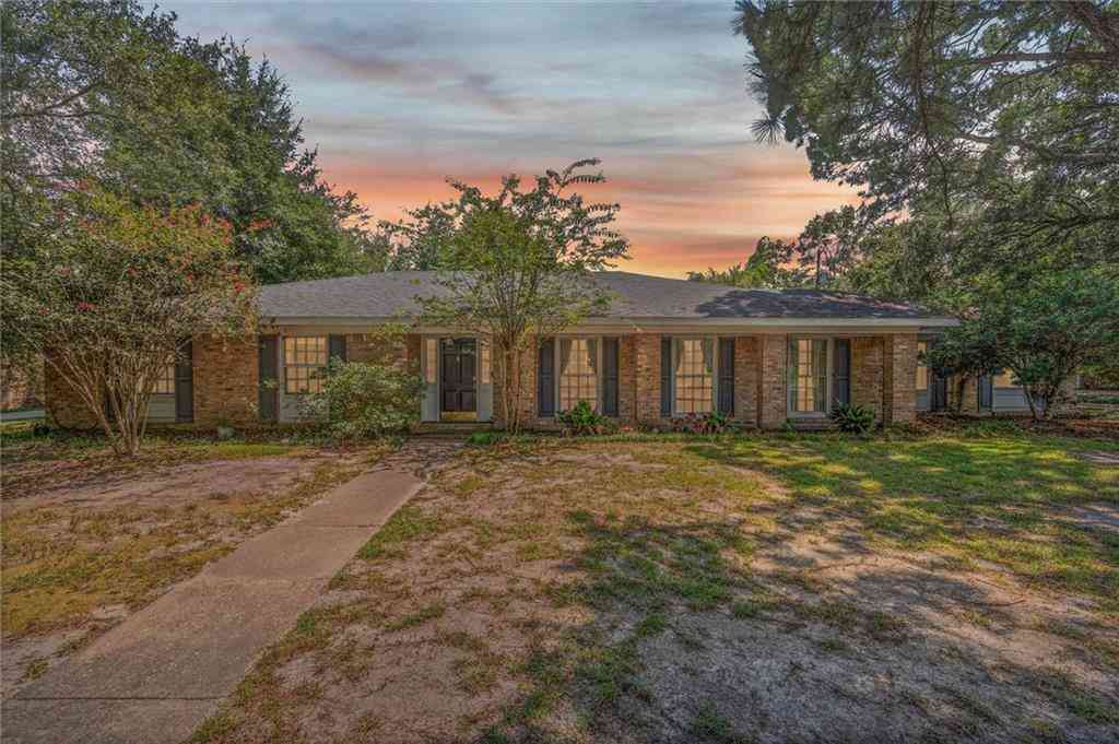 Homes For Sale - 3811 S Ashley Drive<br/> Mobile County, Mobile, AL 36608