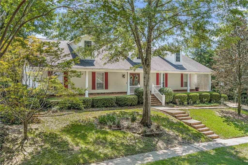 Homes For Sale - 2417 W Huffman Drive<br/> Mobile, AL 36693