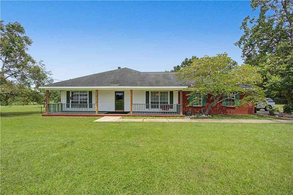 Homes For Sale - 13770 Running Deer Court<br/> Grand Bay, AL 36541
