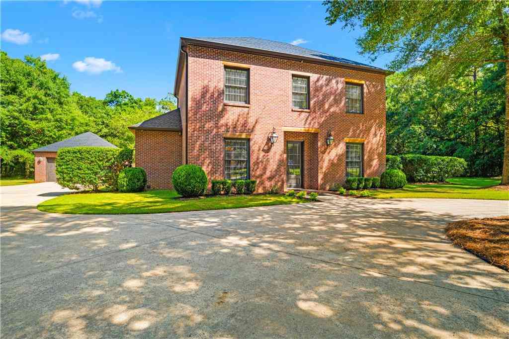 Homes For Sale - 12652 N Cedar Wood Circle<br/> Mobile, AL 36695