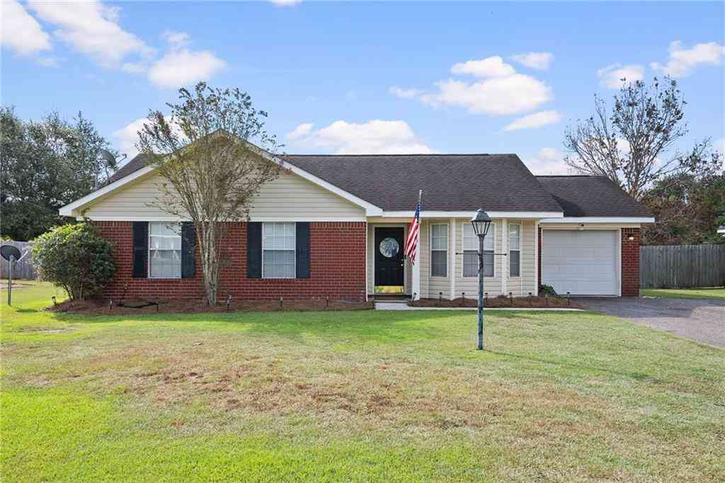 Homes For Sale - 4721 W Copeland Island Drive<br/> Mobile, AL 36695