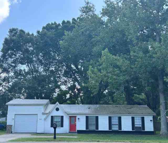 Homes For Sale - 917 Dawes Road<br/> Mobile, AL 36695