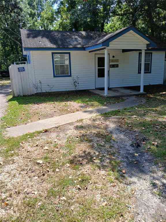 Homes For Sale - 2115 Hoppin Street<br/> Mobile, AL 36605