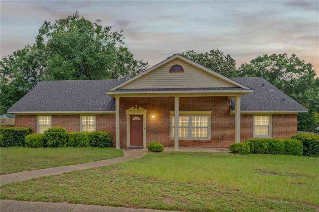 Homes For Sale - 6204 Parkwood Drive<br/> Mobile County, Mobile, AL 36608