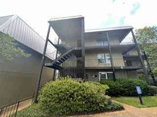 Condo For Sale - 225 Riverbend Drive #225<br/> Mobile County, Mobile, AL 36605