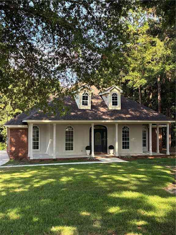 Homes For Sale - 8970 Celeste Road<br/> Mobile County, Saraland, AL 36571