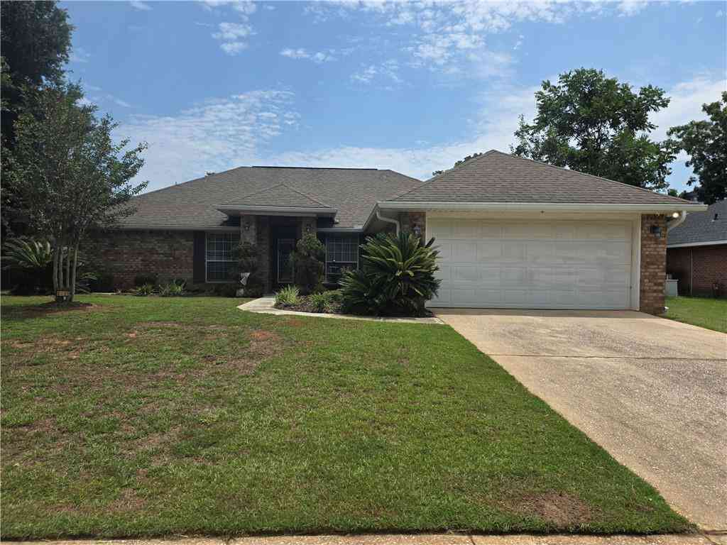 Homes For Sale - 4180 Blackwell Drive<br/> Semmes, AL 36575