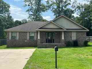 Homes For Sale - 9850 Ashland Hills Court<br/> Wilmer, AL 36587