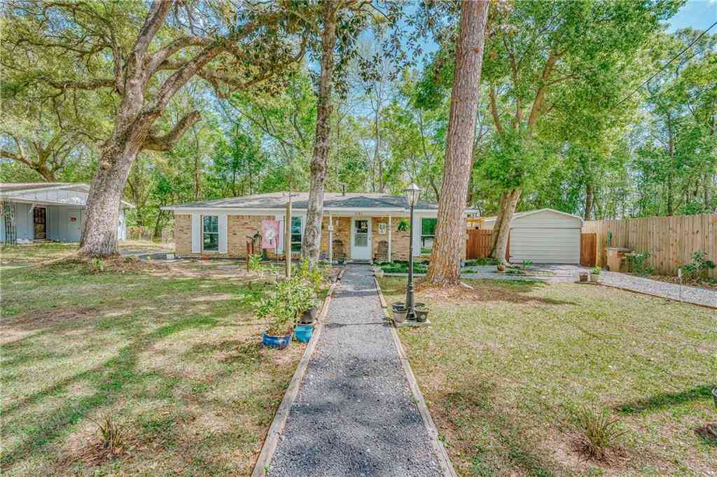Homes For Sale - 2381 Willowdale Street<br/> Mobile County, Mobile, AL 36605