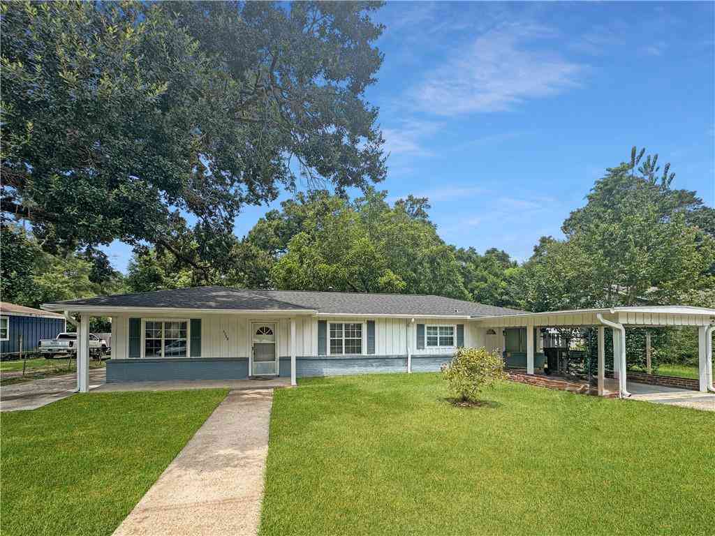 Homes For Sale - 5509 Darring Street<br/> Mobile County, Satsuma, AL 36572