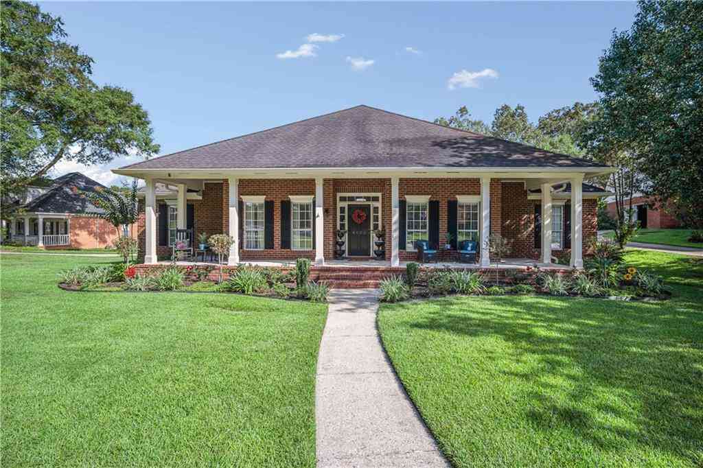 Homes For Sale - 6624 N Apple Cross Drive<br/> Mobile County, Mobile, AL 36695