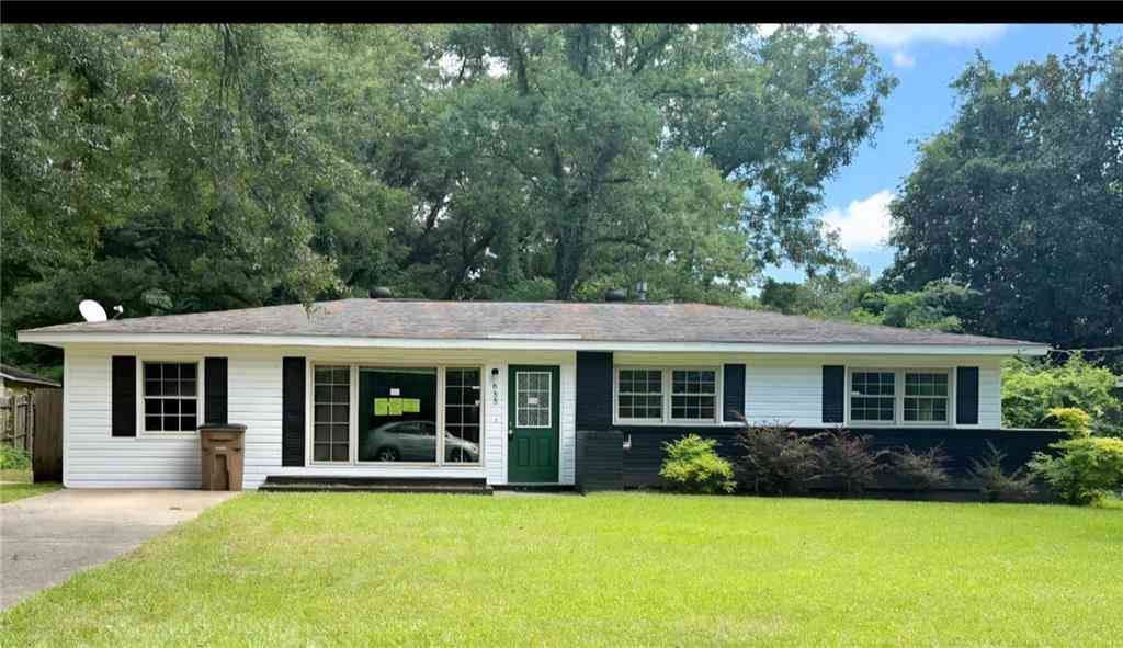 Homes For Sale - 655 Wilshire Road<br/> Mobile County, Mobile, AL 36609