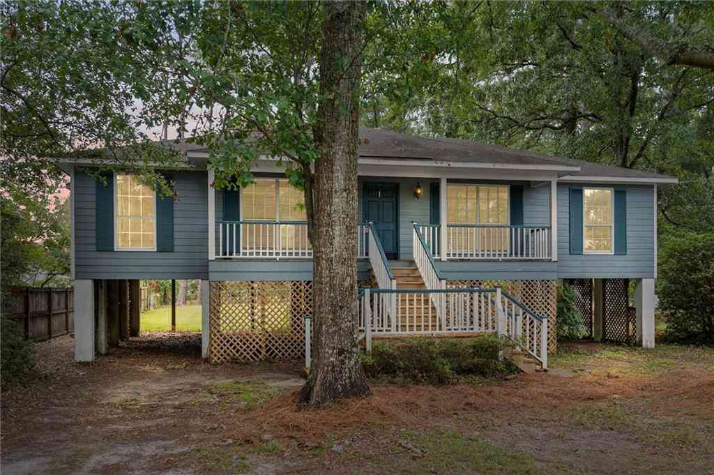 Homes For Sale - 4016 Perch Point Drive<br/> Mobile, AL 36605