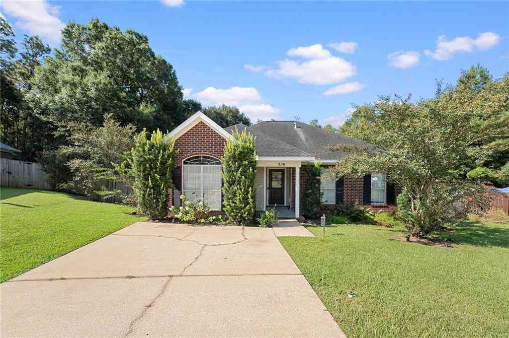 Homes For Sale - 836 E Willow Pointe Drive<br/> Mobile County, Mobile, AL 36695