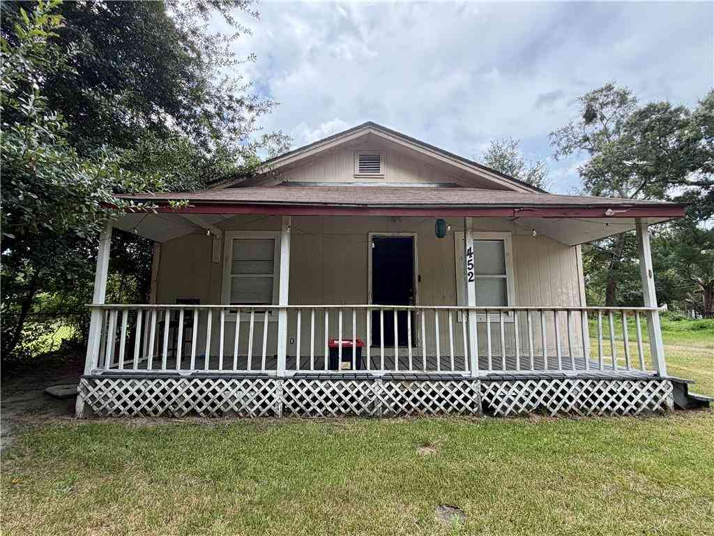 Homes For Sale - 452 Hopi Street<br/> Mobile County, Mobile, AL 36611