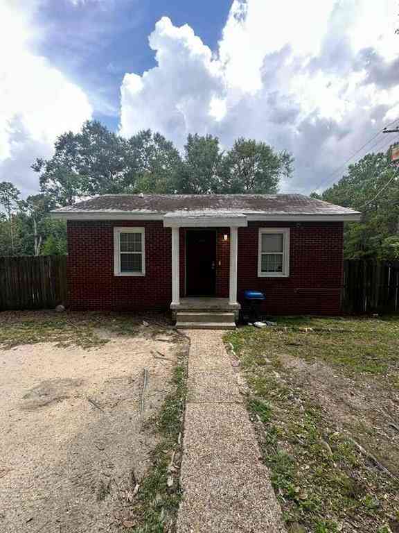 Homes For Sale - 4643 Hilltopper Road<br/> Mobile County, Eight Mile, AL 36613