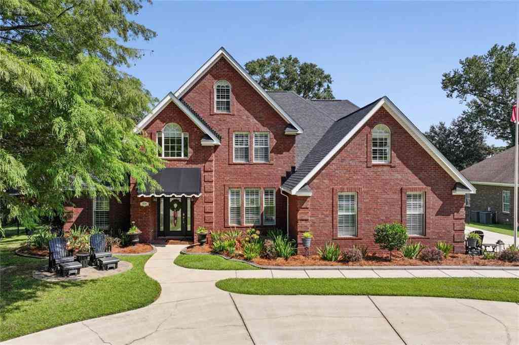 Homes For Sale - 8826 Belmont Park Drive<br/> Mobile County, Mobile, AL 36582