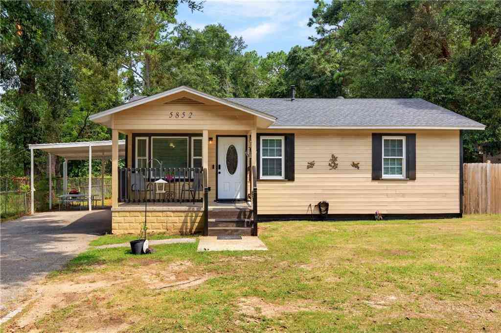Homes For Sale - 5852 University Avenue<br/> Mobile County, Mobile, AL 36618