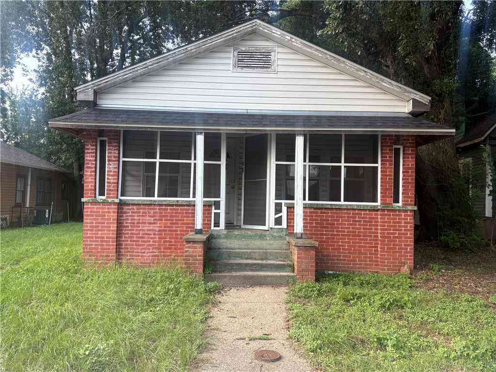 Homes For Sale - 952 Cottrell Street<br/> Mobile County, Mobile, AL 36605