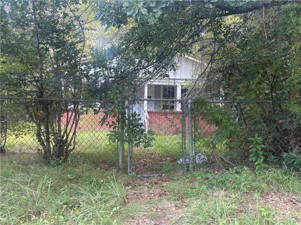 Homes For Sale - 1561 Colgin Street<br/> Mobile County, Mobile, AL 36605