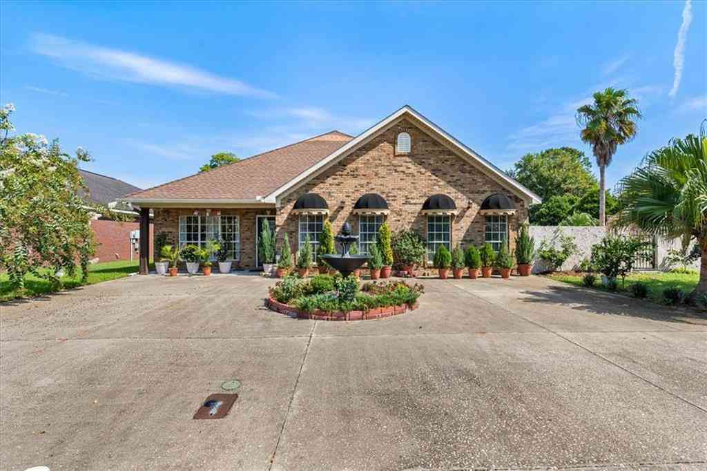 Homes For Sale - 7876 S Park Place Drive<br/> Mobile County, Mobile, AL 36608