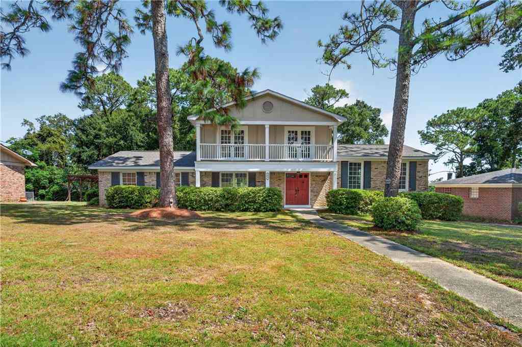 Homes For Sale - 133 Pineridge Road<br/> Daphne, AL 36526