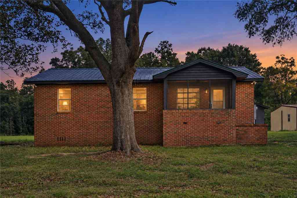 Homes For Sale - 6570 Kushla Mcleod Road<br/> Eight Mile, AL 36613