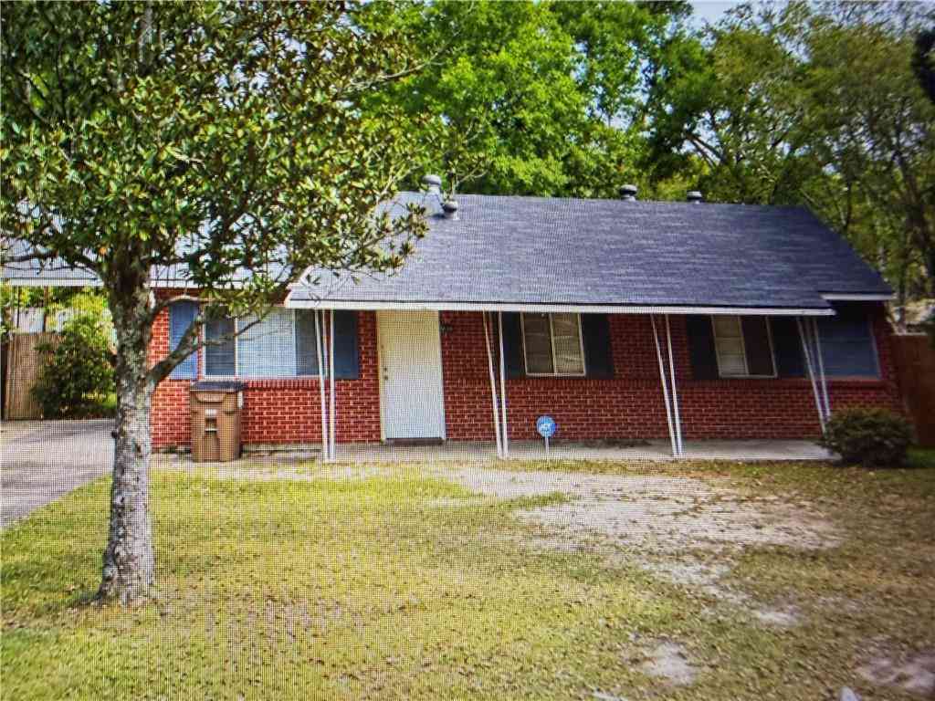 Homes For Sale - 4102 Latimer Lane<br/> Mobile, AL 36609