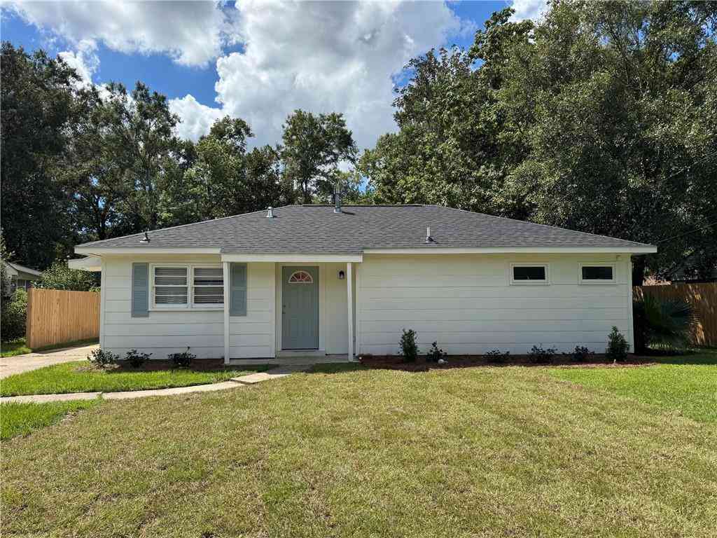 Homes For Sale - 3011 Westgate Street<br/> Mobile, AL 36606
