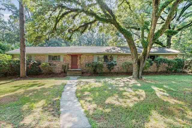 Homes For Sale - 269 Hillcrest Drive<br/> Mobile County, Mobile, AL 36609