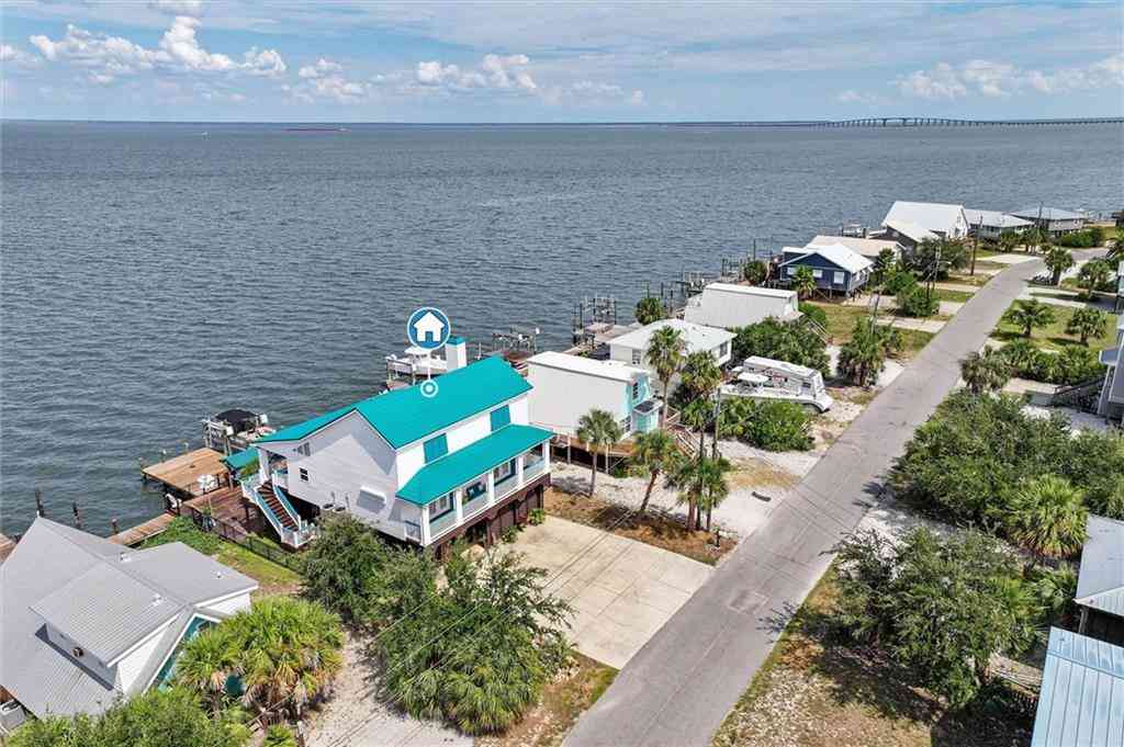 Homes For Sale - 327 Port Royal Street<br/> Mobile County, Dauphin Island, AL 36528