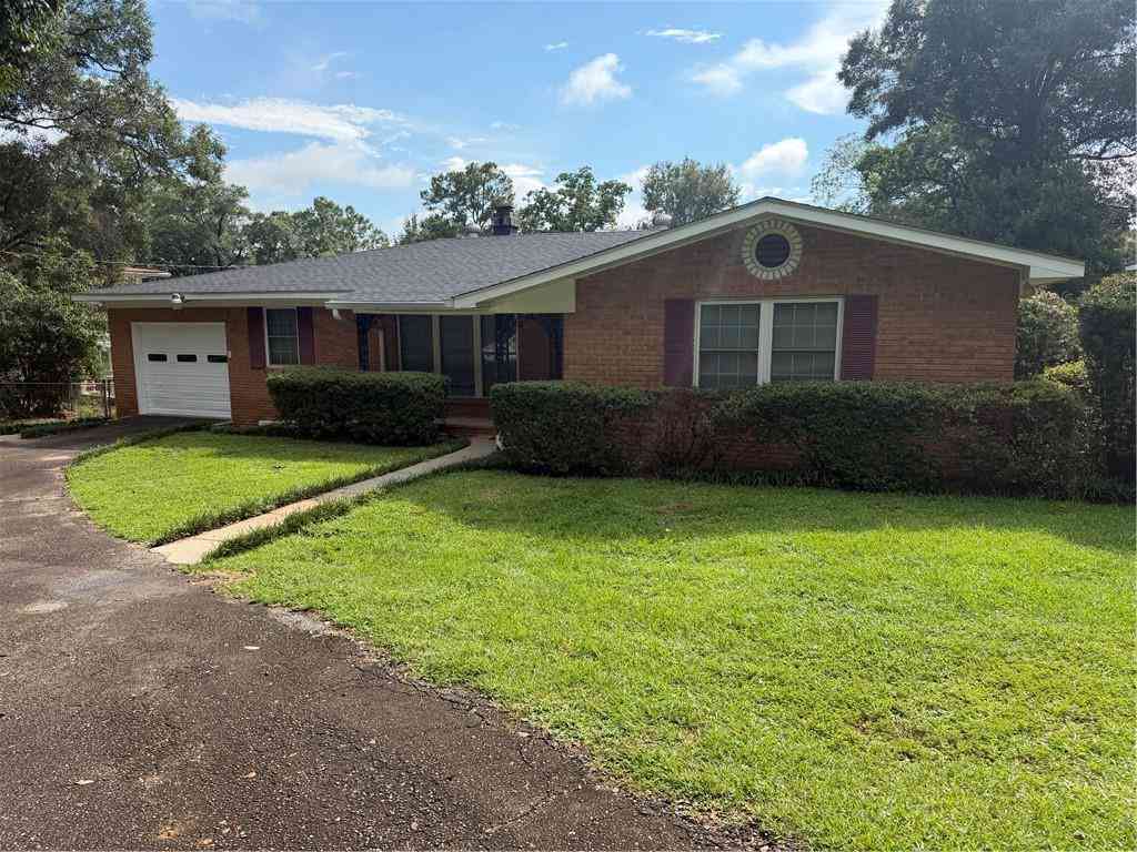 Homes For Sale - 7231 E Lakeview Drive<br/> Mobile County, Mobile, AL 36695