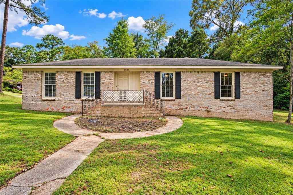 Homes For Sale - 2528 Woodland Road<br/> Mobile, AL 36693