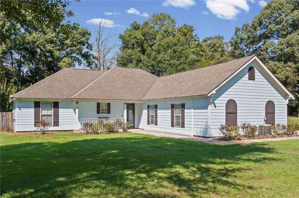 Homes For Sale - 10999 Lott Road<br/> Chunchula, AL 36521