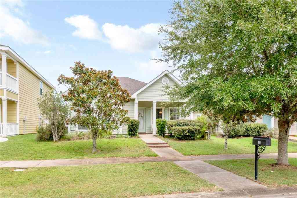 Homes For Sale - 166 Athene Street<br/> Fairhope, AL 36532