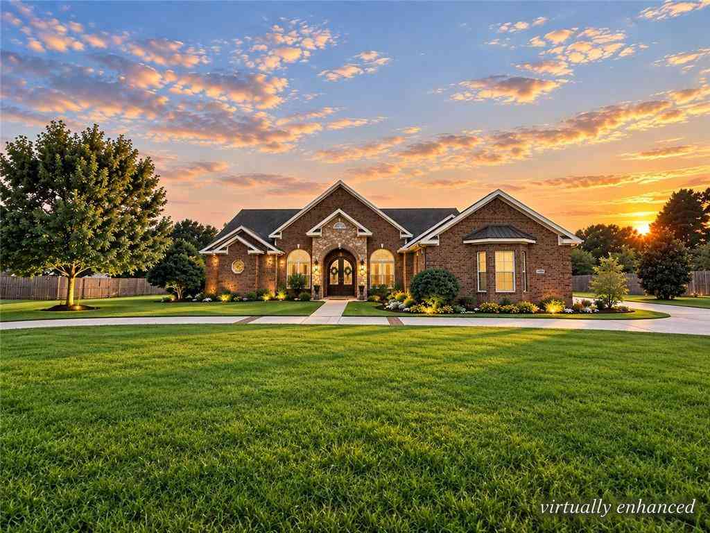 Homes For Sale - 10664 Leesburg Pike<br/> Daphne, AL 36526
