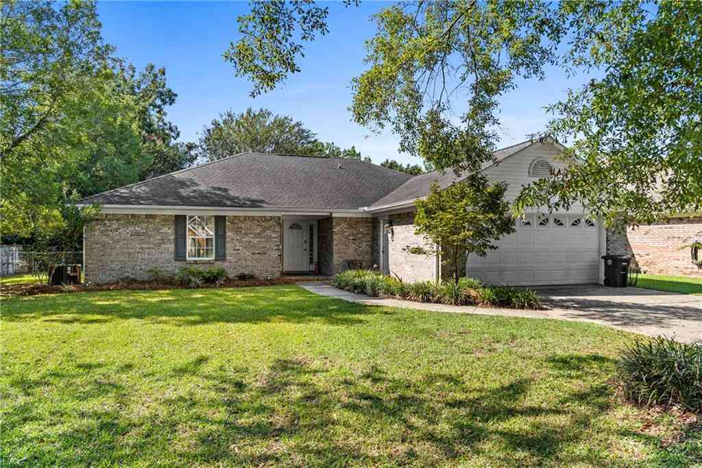 Homes For Sale - 1 Troyer Court<br/> Fairhope, AL 36532