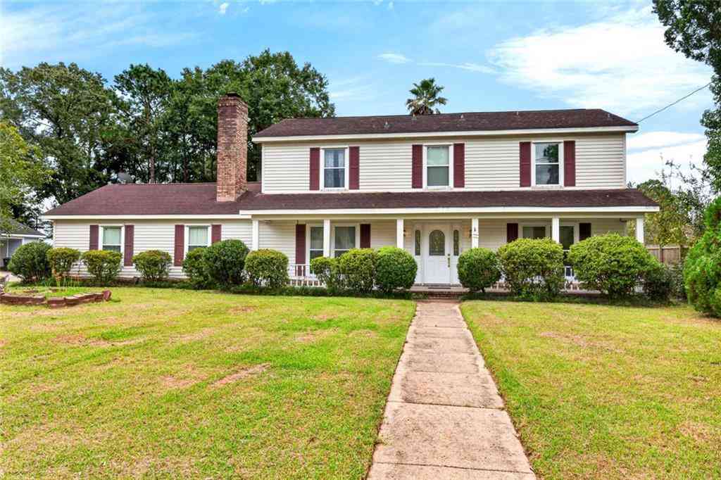 Homes For Sale - 7461 Creekwood Drive<br/> Mobile County, Mobile, AL 36695